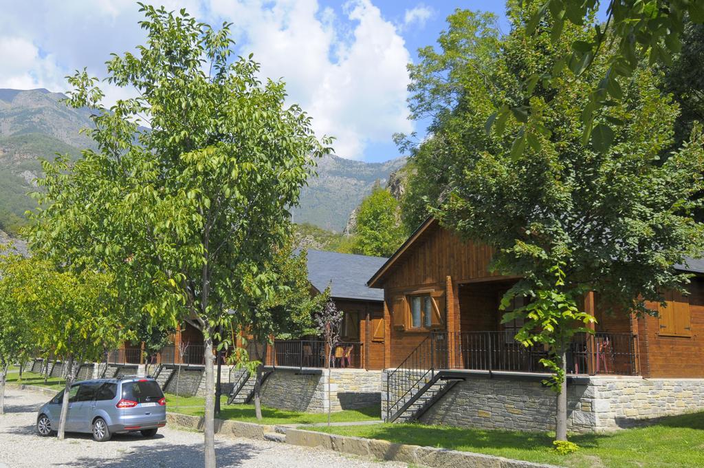 Bungalows La Borda D'Arnaldet Villanova Kültér fotó