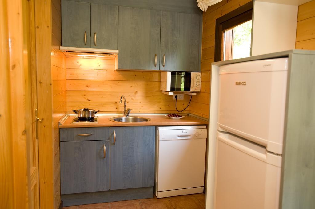 Bungalows La Borda D'Arnaldet Villanova Kültér fotó