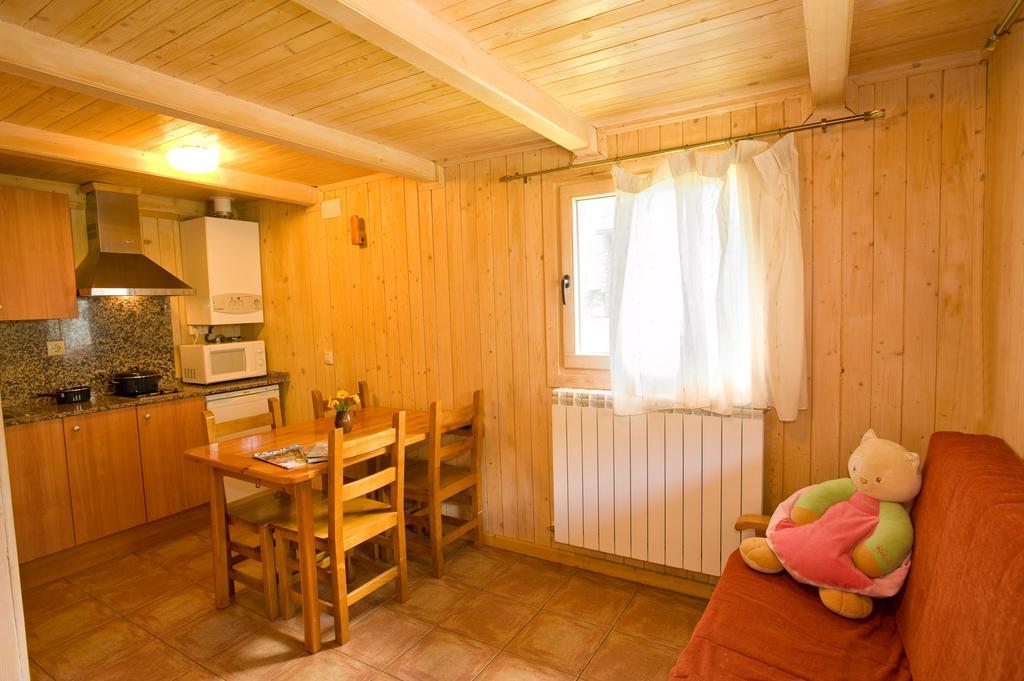 Bungalows La Borda D'Arnaldet Villanova Kültér fotó