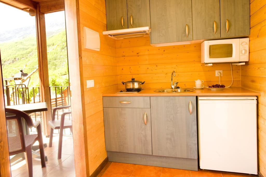 Bungalows La Borda D'Arnaldet Villanova Kültér fotó
